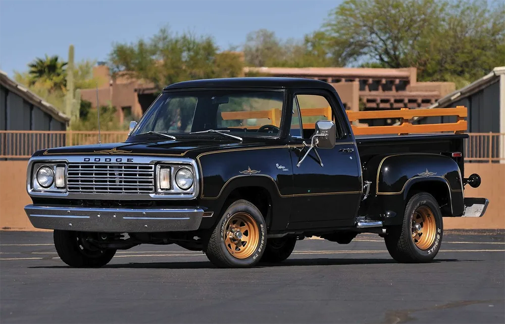 1987 Dodge RAM 50 2.0L I4 RWD