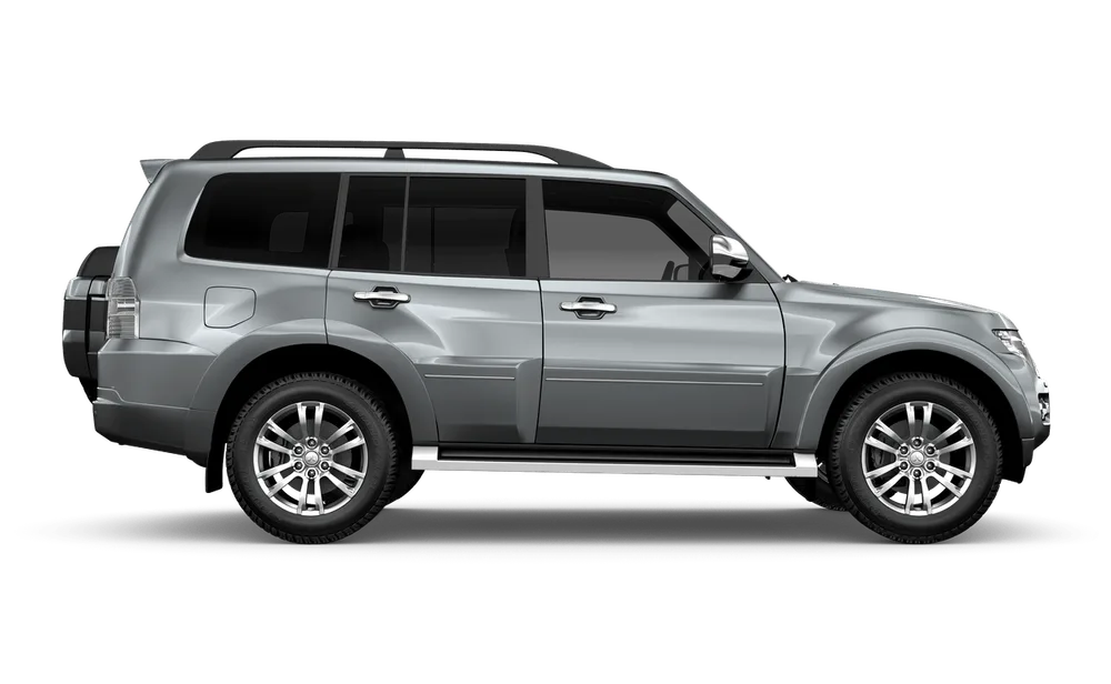 2011 Mitsubishi Pajero 3.2L Diesel / 160 hp
